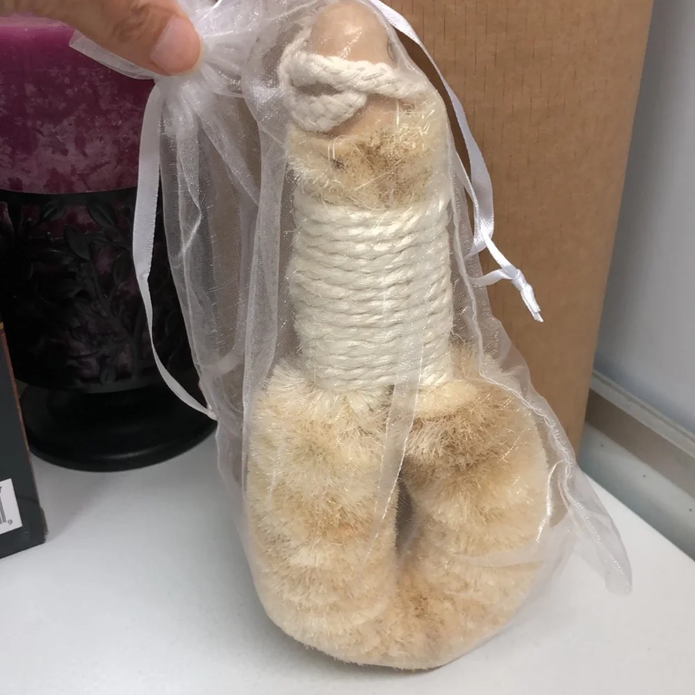 Bath- Baudelaire Sisal Body Brush. Exfoliating NIB